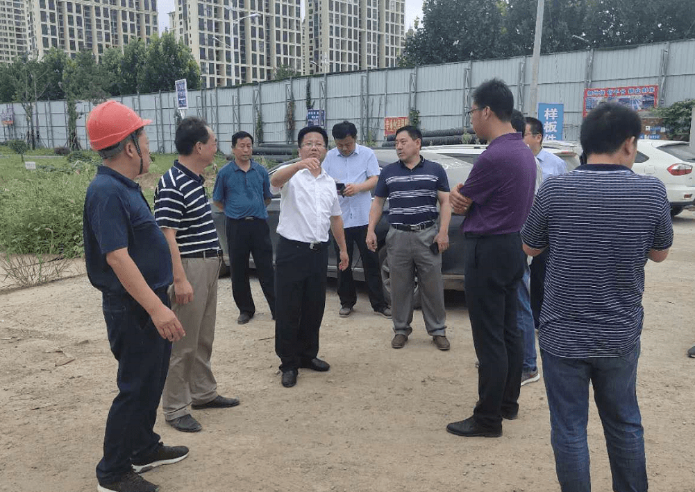 积极作为 靠前服务 —凤台县委书记刘居胜来凤台·西商农商城视察指导