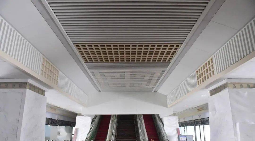 马上就能坐地铁逛省博啦带你提前打探编钟立柱荆楚花纹这个地铁站宛如