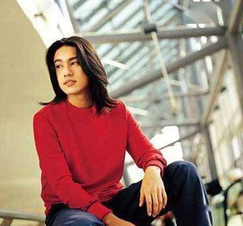 43岁言承旭搭小20岁沈月演情侣被群嘲拿什么拯救f4的中年危机