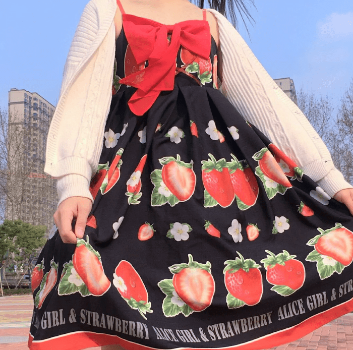 今日lolita风格女生头像来一波吧