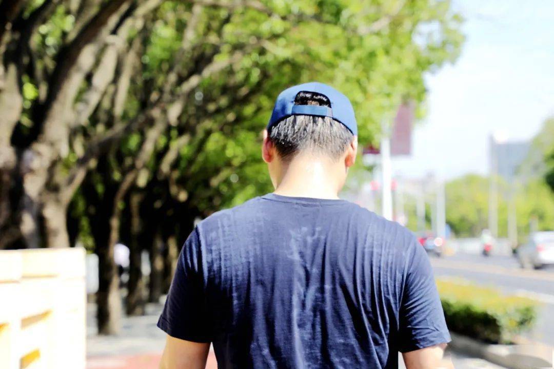 今年第一个超37高温天这群人却乐呵呵说走扫街去