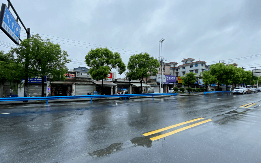 立面改造整治前 效果图绿化提升整治前 效果图二桥村将坚持做好城郊接