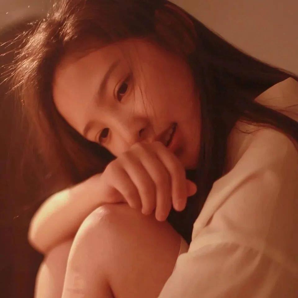 复古风女生头像