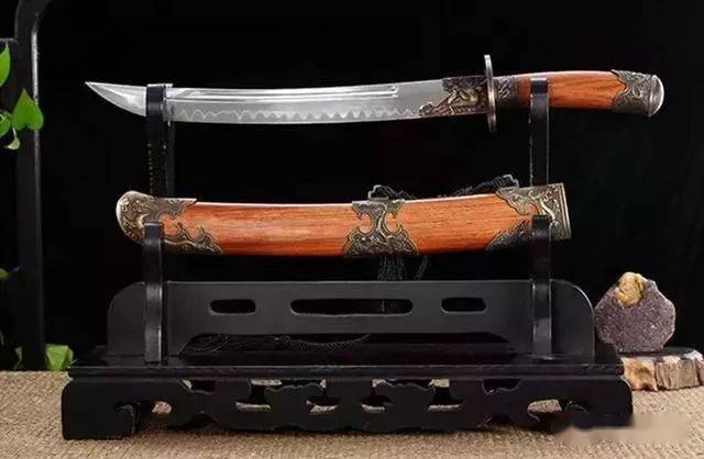 夹钢锻造的精品短刀——五枚合小清刀