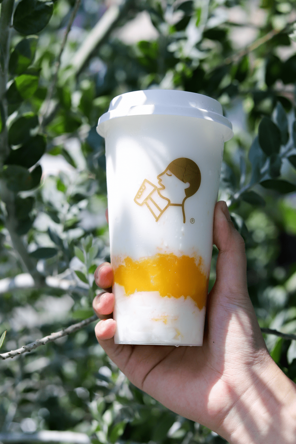 喜茶椰椰家族来了喝了想喊ohyeah