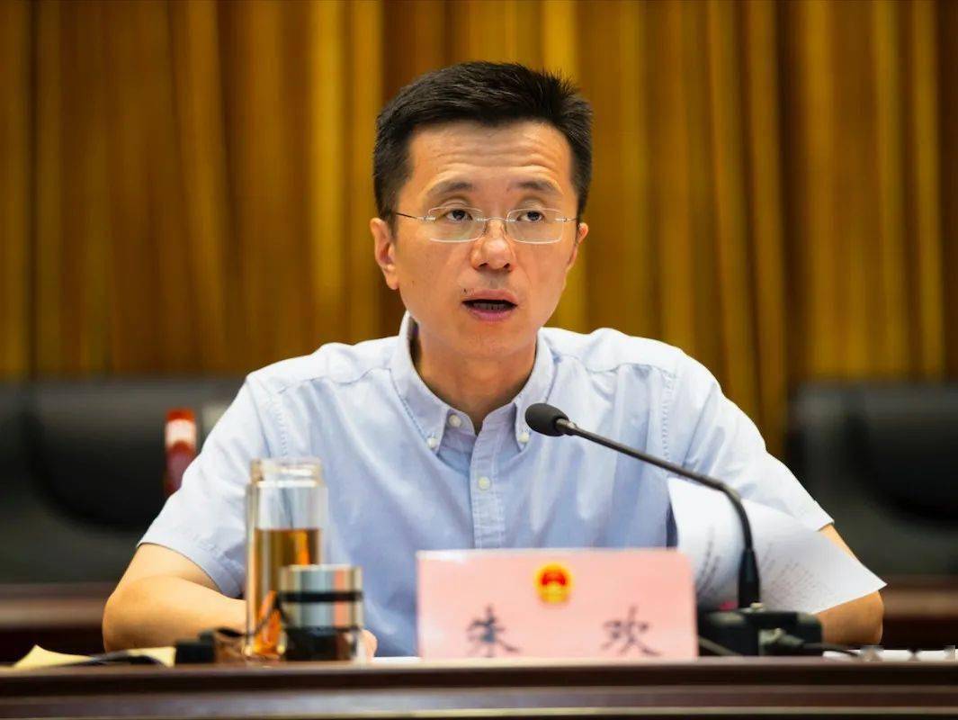 市人大常委会召开一府两院工作报告会