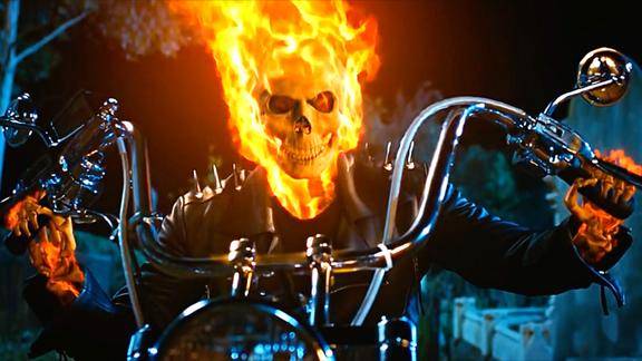 恶灵骑士尼古拉斯凯奇巅峰时期的经典之作简直帅到没有朋友