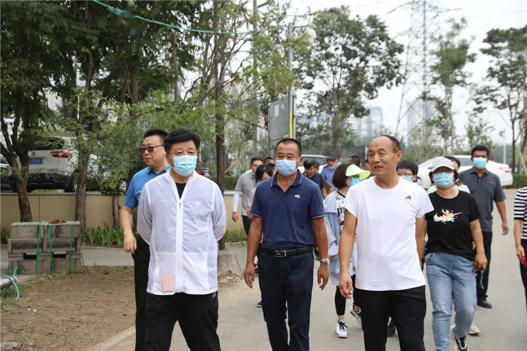 【创新闻】全力做好迎检准备工作,朝阳区十八里店乡开展全域创卫拉练