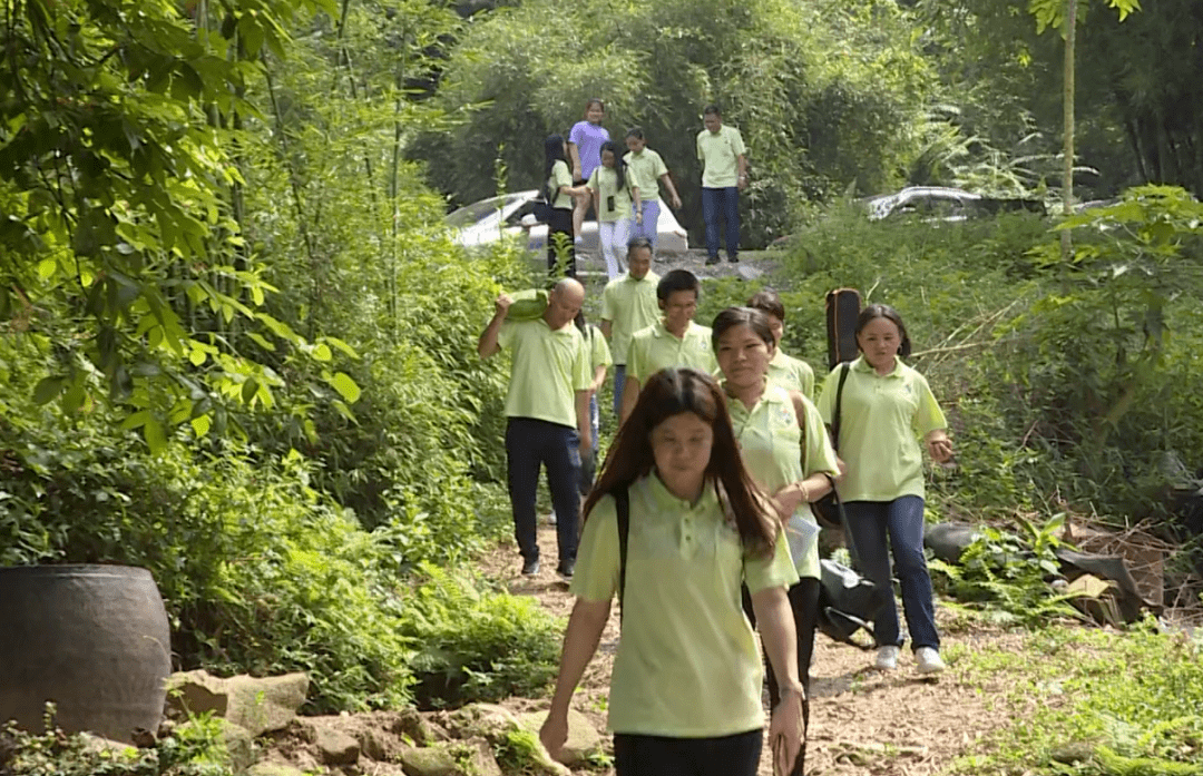 市关工委主任潘玉荣表示,新一届会长要当好"掌舵人",明确爱促会目标