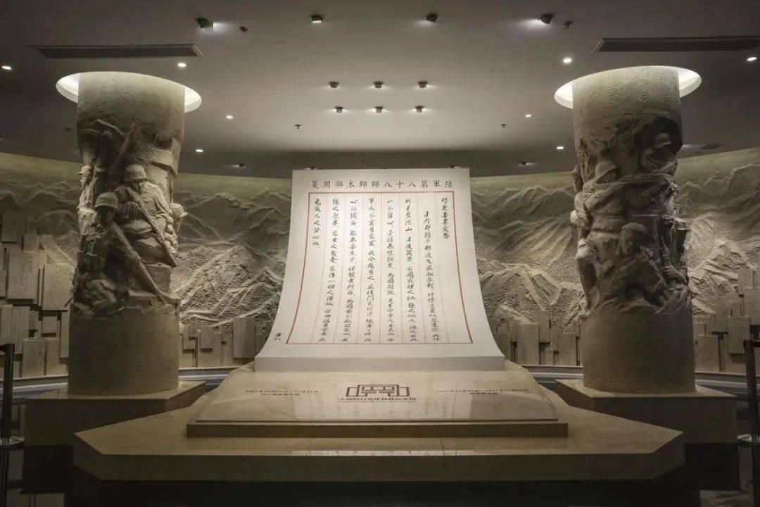 血捍山河丨青山处处埋忠骨抗日英雄谢晋元