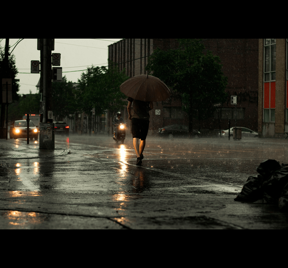 雨后清晨城市图片