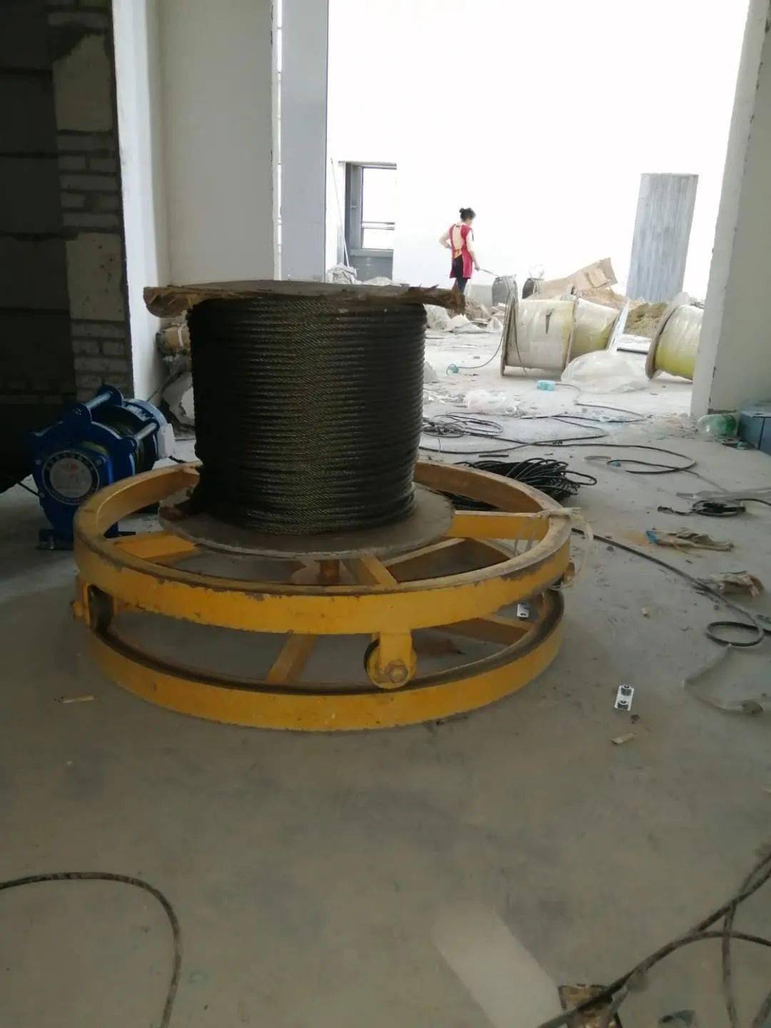 限速器钢丝绳会变短,见过没?_电梯