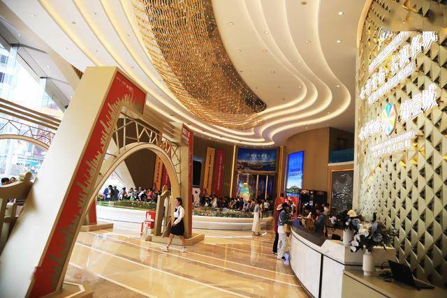 七彩云南生活馆实景图