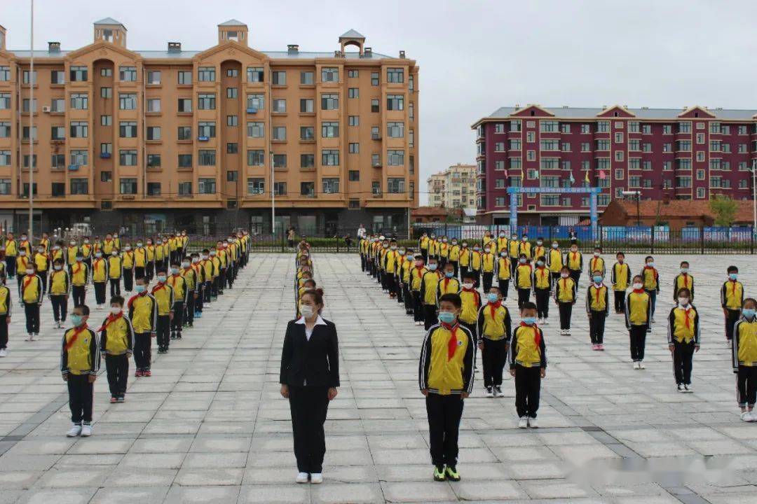 八五二农场小学图片