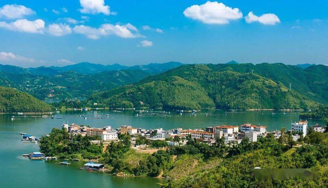 凯里黄平机场新增2条航线9月1日正式首航