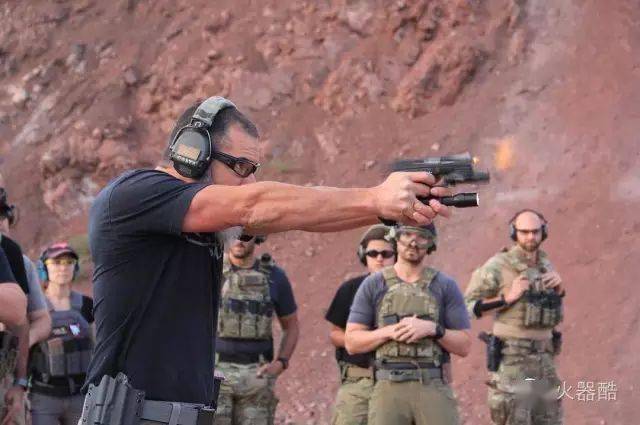 【战术教主】chris costa图集