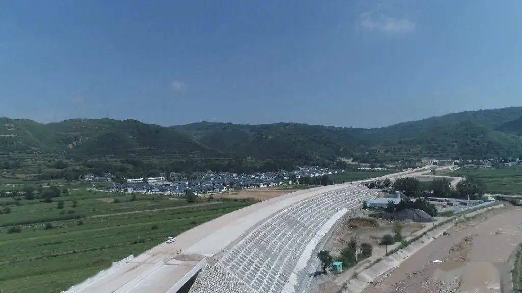 好消息!平华一级公路将在年底通车