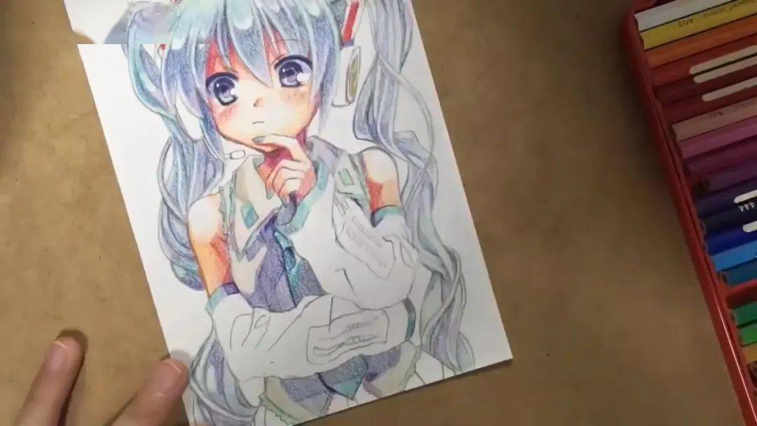 視頻初音動漫人物彩鉛手繪教程