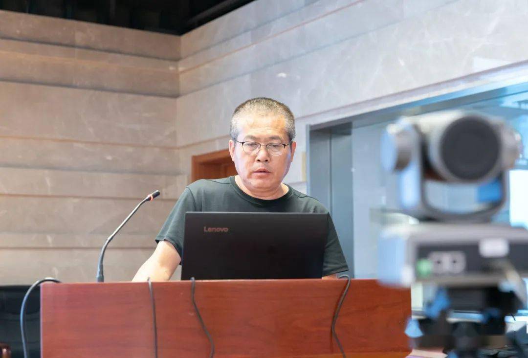 聊城市人民医院肿瘤科教授 王彦文▲聊城市人民医院放疗科副教授