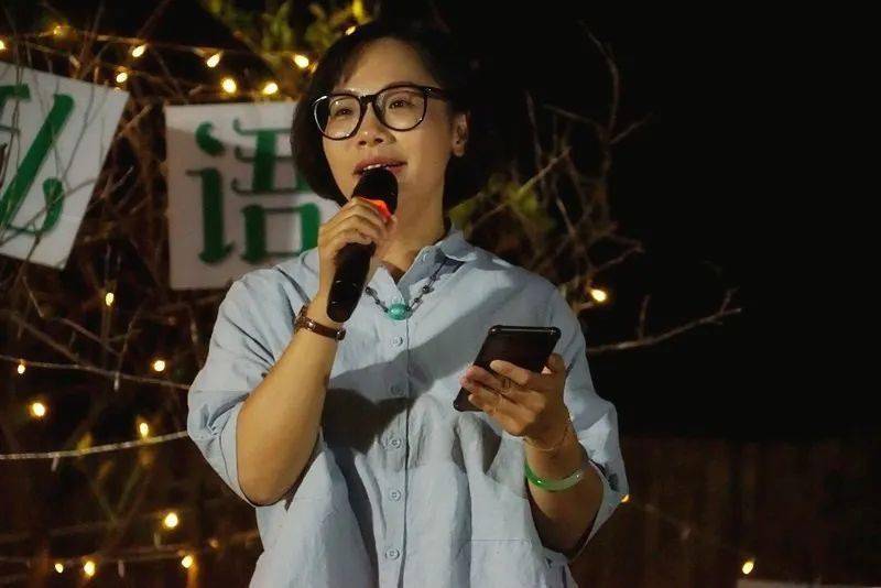 许晴晴 王希恩【南浦组】《听秋》很多人都爱秋天,爱它的天高气爽,爱