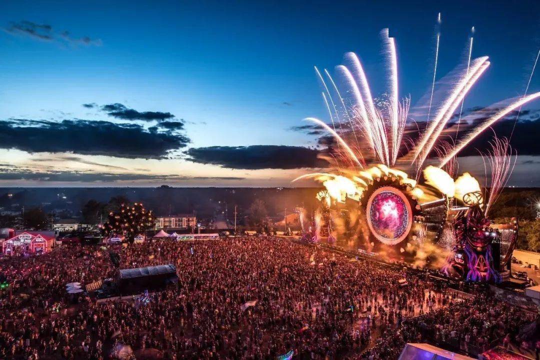 扬州首届途居篝火之夜音乐节,燃爆国庆!
