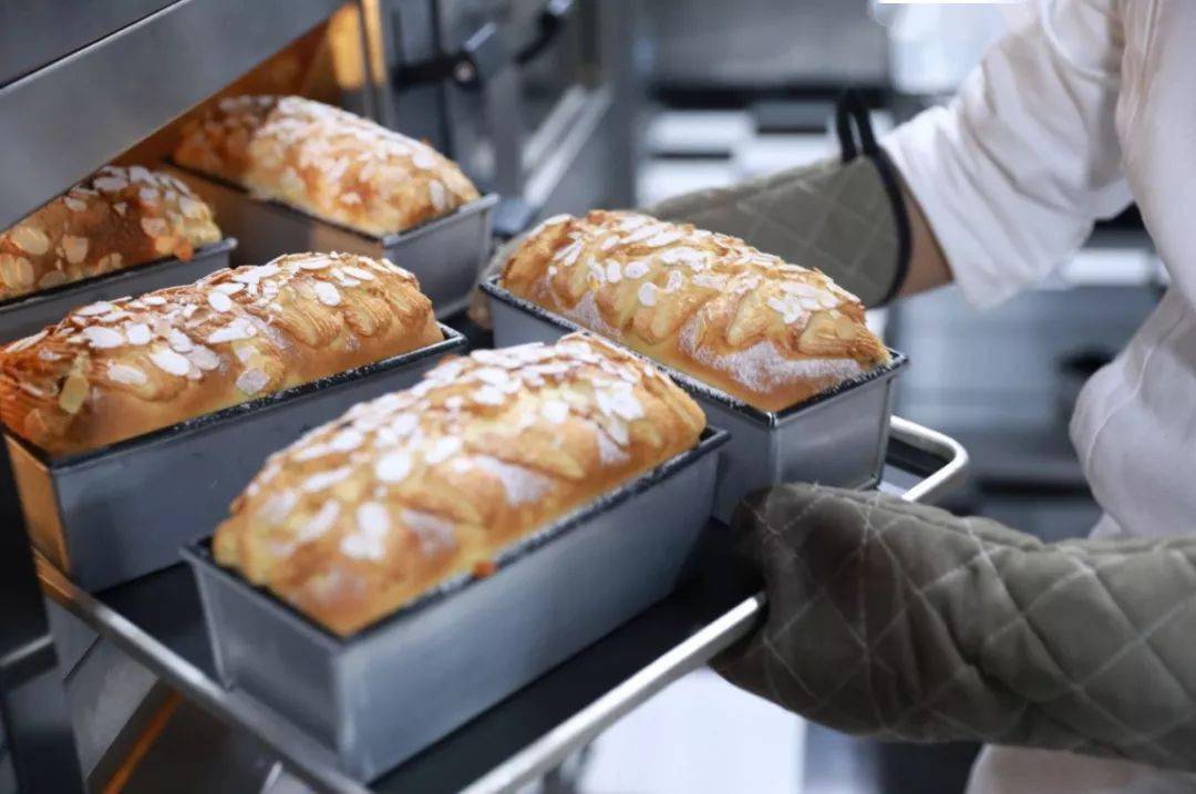 想烤出合格的面包这3种常见烘烤方法你要学会
