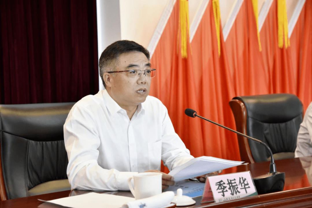 省委"两新"工委副书记季振华说,今年全省启动实施低收入集体经济发展
