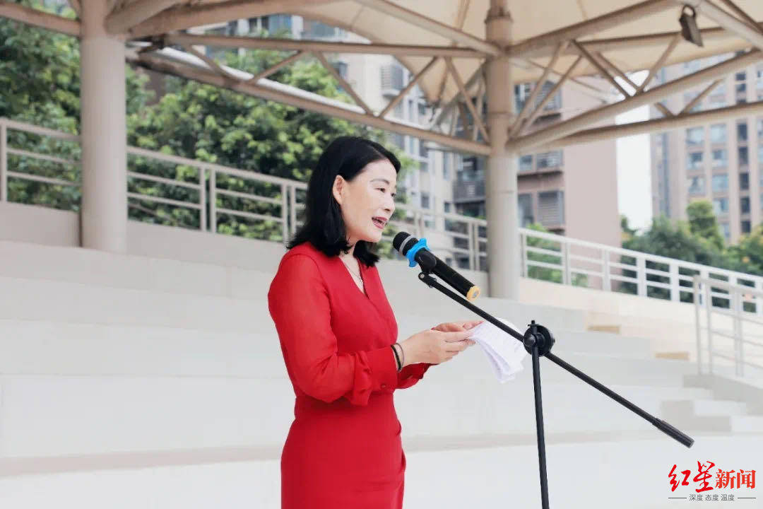 成都树德中学校长胡霞:10年校长经历,不变教育情怀