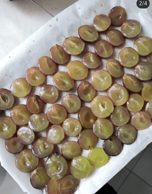 如果说葡萄干没做好,是因为厨师没有做好功课,算是有因有果,那楼下