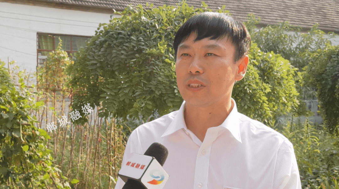 最美教师鲁凯用双拐撑起乡村教育希望