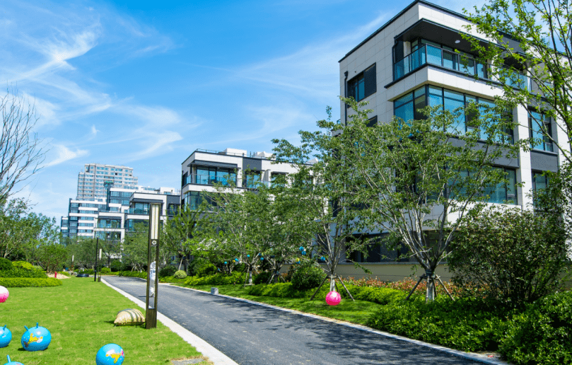 花样美好不负期待花街小镇热销法则现房如约而至