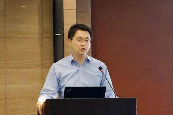 介绍全国一体化的全渠道整合营销服务体系▲上药控股助理总经理宋潞潞