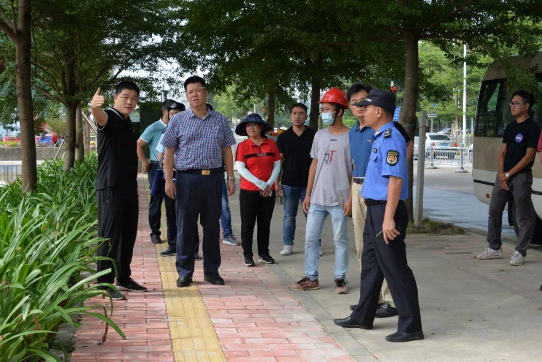 周末巡河不停步石岐区党工委书记劳国南带队巡查了