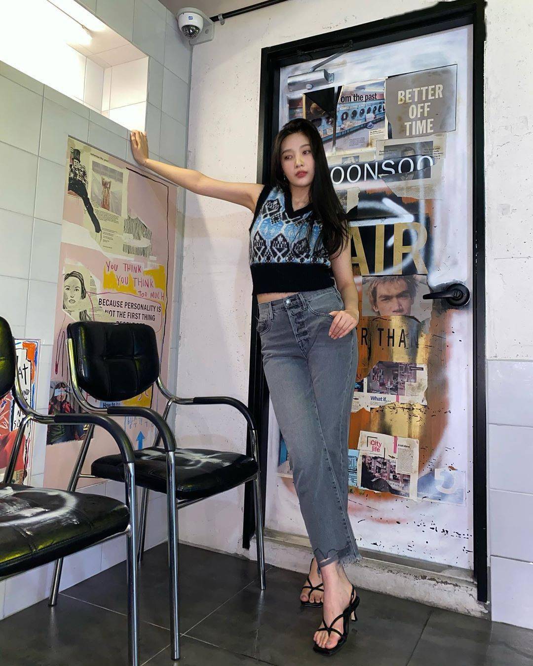 redvelvetjoy优越的比例身材是名牌啊