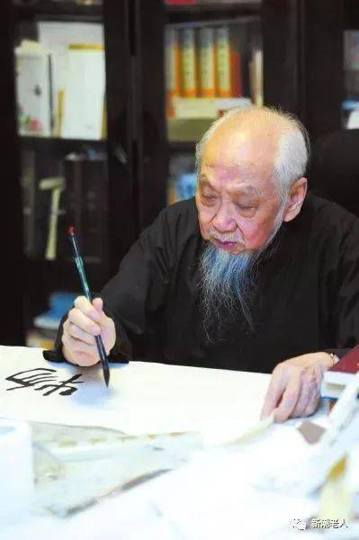 央视提醒多吃肉多喝酒活过99108岁国学大师已验证