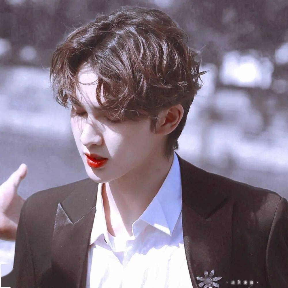 微信头像朱正廷