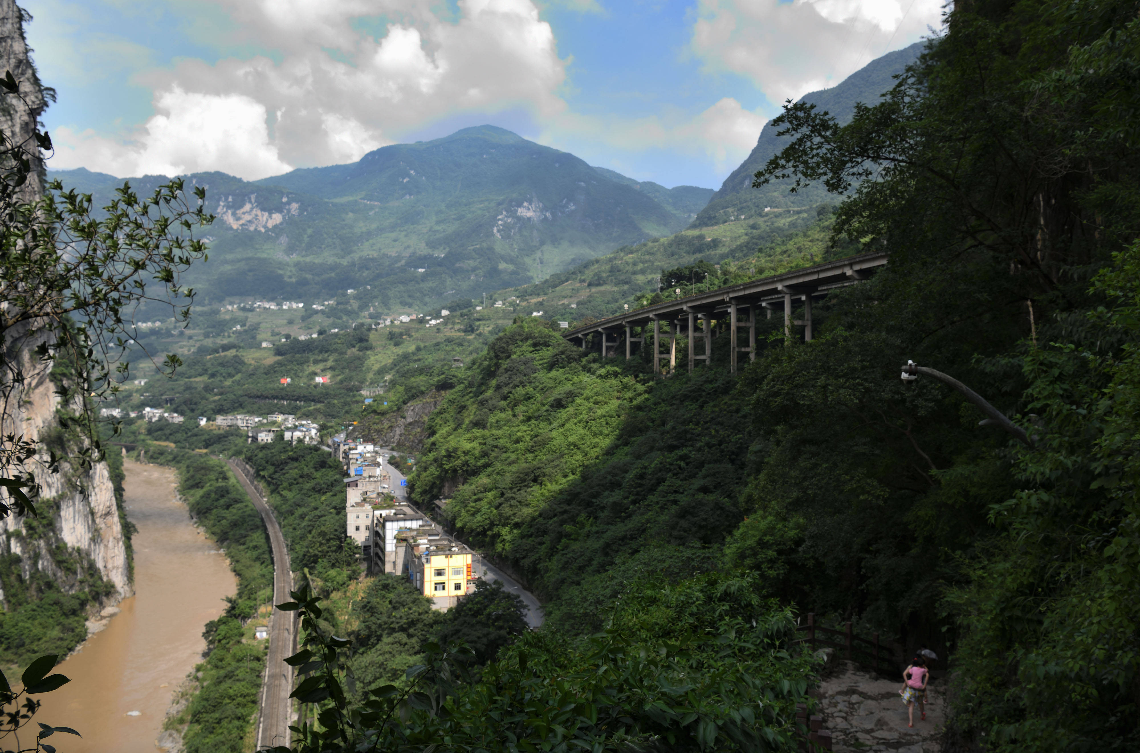 两千年"国道"之变