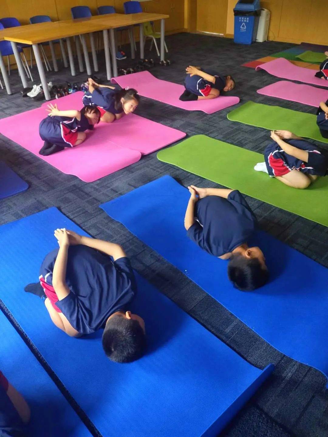 常州威雅公学小学部瑜伽课程benefitsofyogainprimary