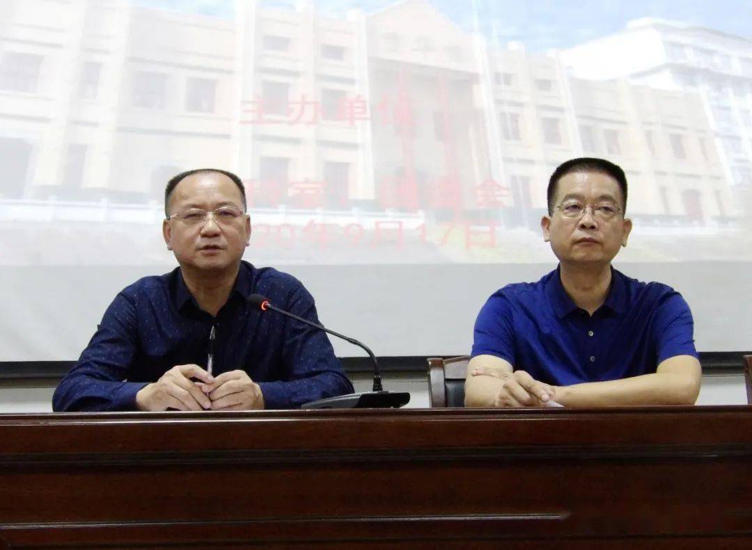 祁阳二中师徒结对增活力