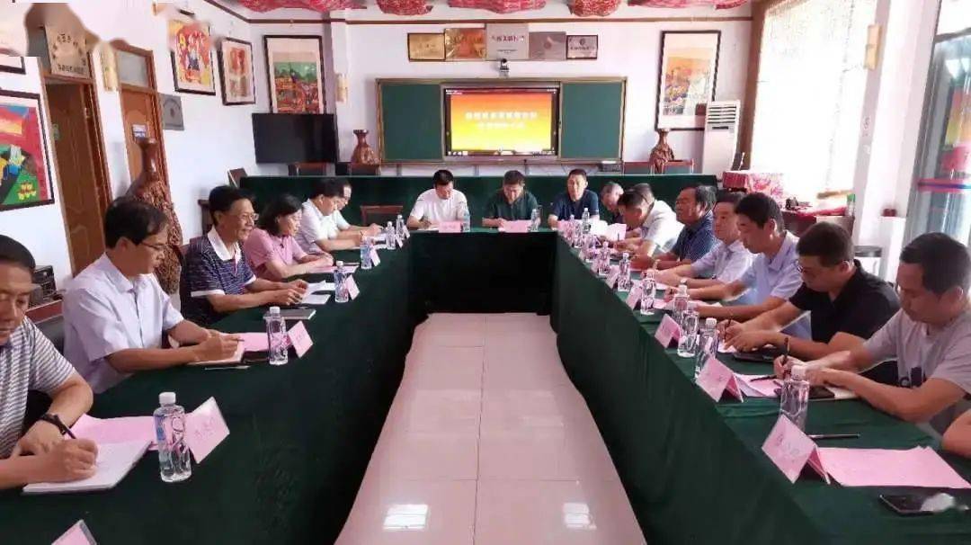 青州市委常委,副市长张云葆主持会议,潍坊市总工会二级调研员吕梅贞