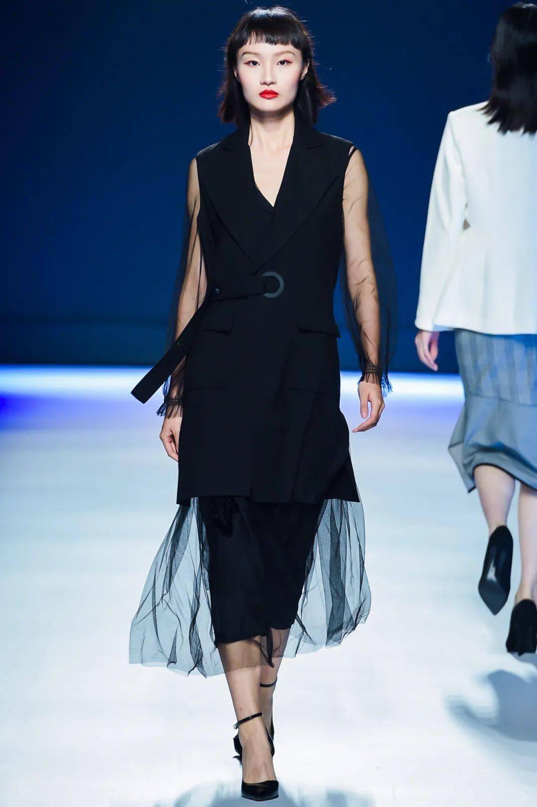 专访广东十佳服装设计师中国新锐设计力量的代表part2