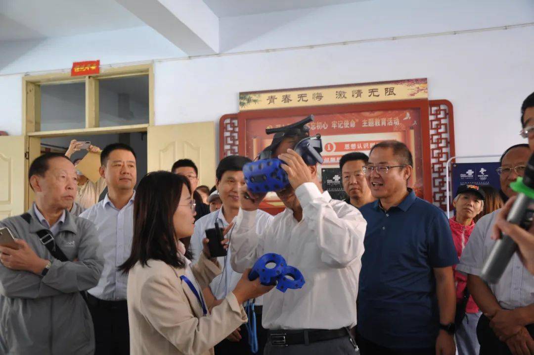 晋城市全国科普日活动启动仪式在泽州二中举行