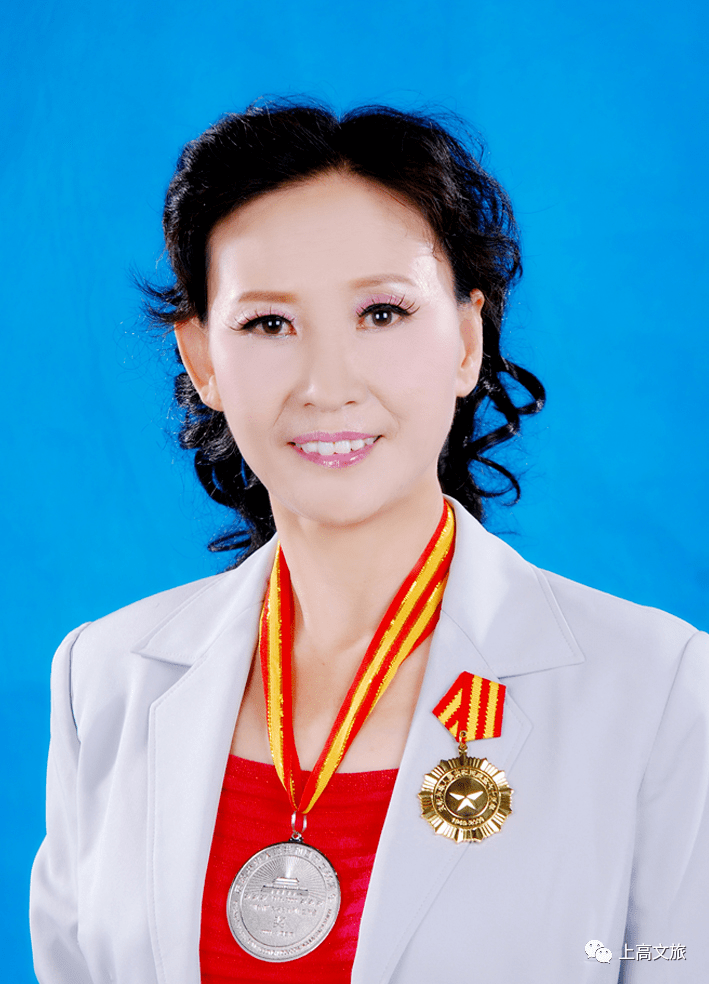 胡袁萍,现任中国音乐著作权协会会员,中国音乐文学学会,中国文化促进