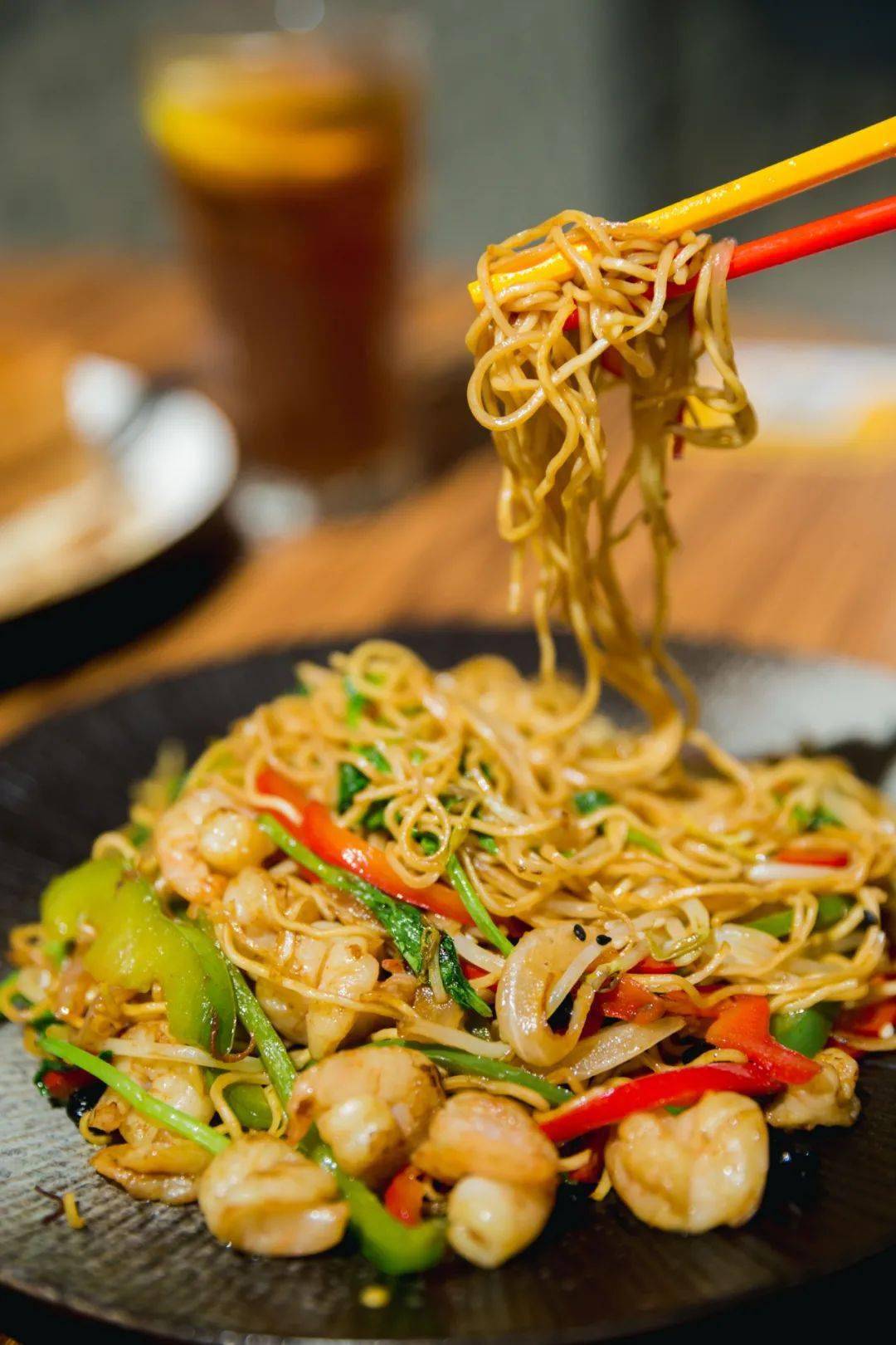 32rmb*鲜虾豉油黄炒面*叉烧肠粉,咖喱鱼丸,水晶虾黄饺.