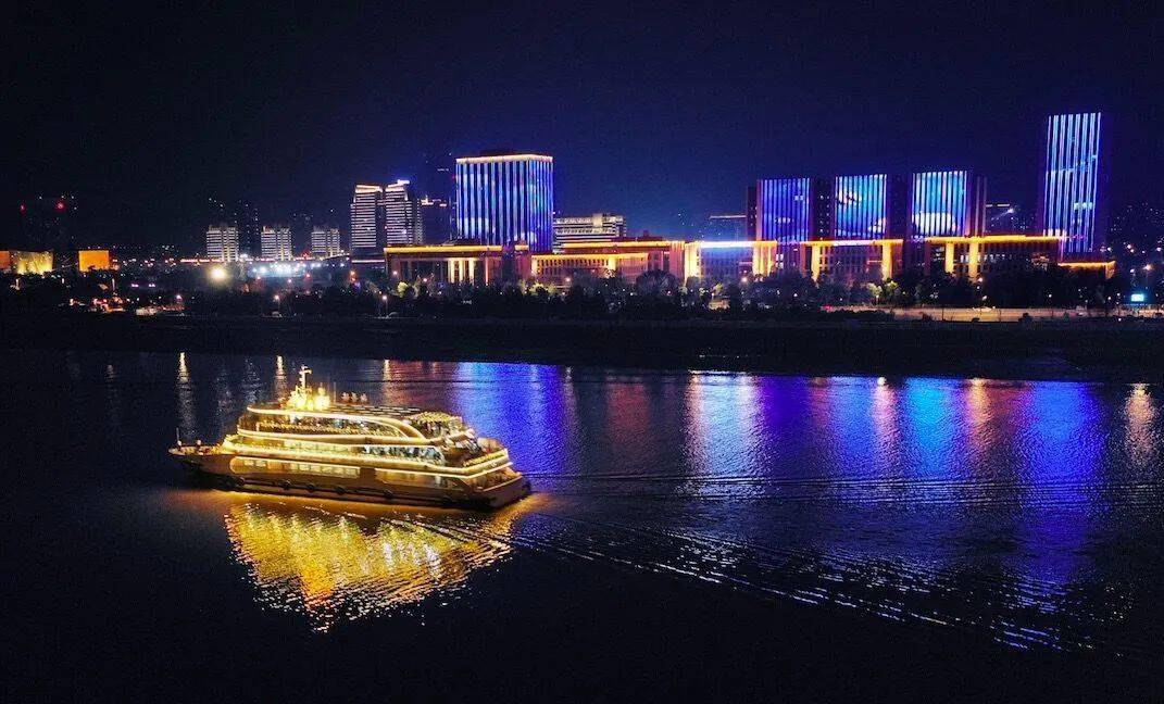 海上花园焕新颜