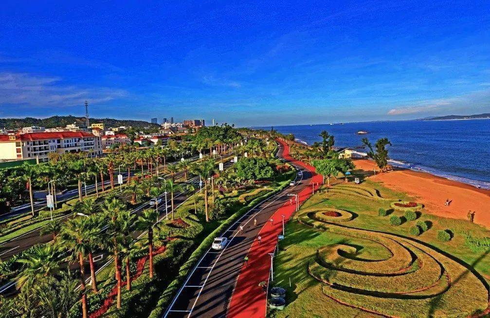 跨海通道方案由大桥改为隧道,成本大幅增加;为保护白鹭专门保留大屿岛