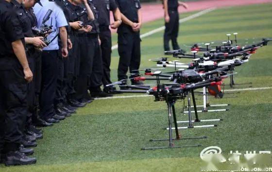 可挂冲锋枪杭州警用无人机大练兵演练直击侧记