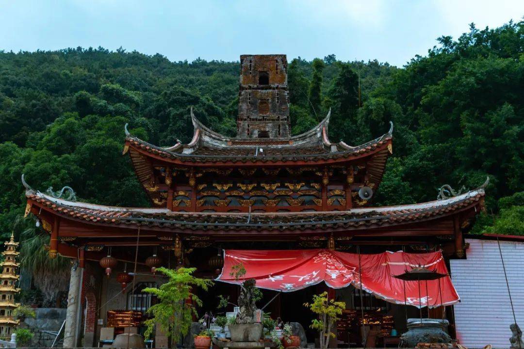 图赏丨莆田石室岩:空山新雨后 天气晚来秋