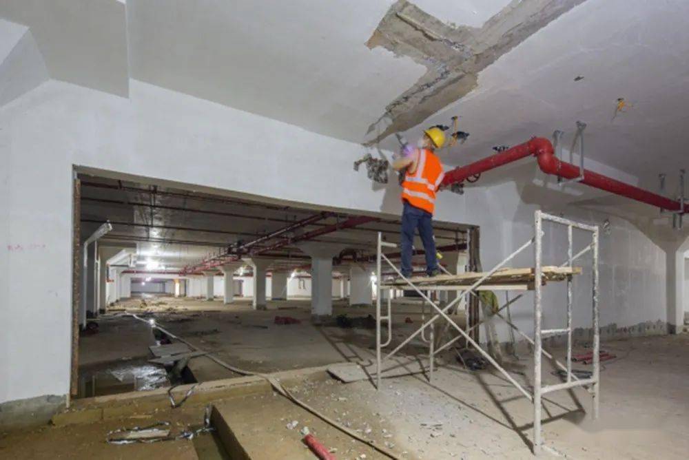 《人防工程》(组图)郡主《规范管理》(组照)龙游天下《人防通道》