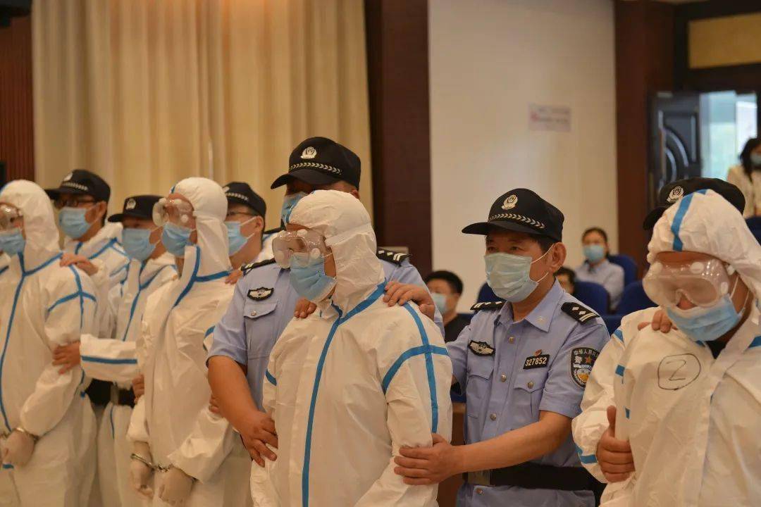 淮安这个黑老大村支书判了! 曾放近600万高利贷!